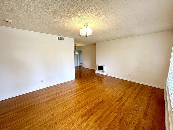 2nd image of 1628 NW 25th St