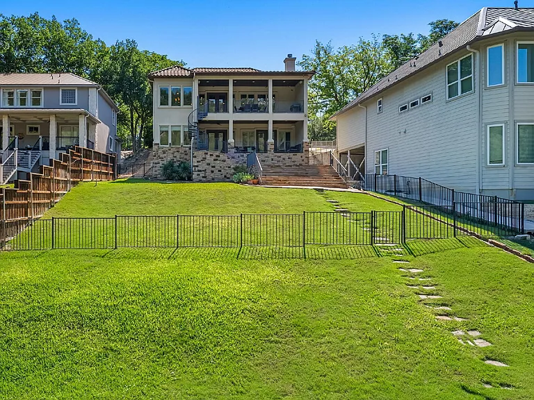 3304 Blue Jay Ln — Photo 41