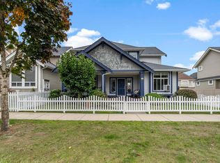 7116 195a St, Surrey, BC V4N5Z5