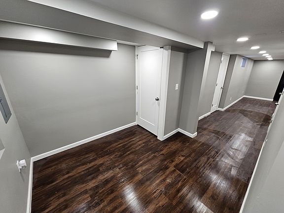 4th image of 4314 N 54th St #B