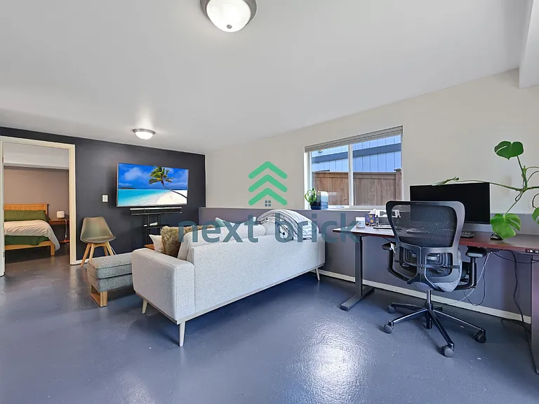 4084 Letitia Ave S — Photo 16