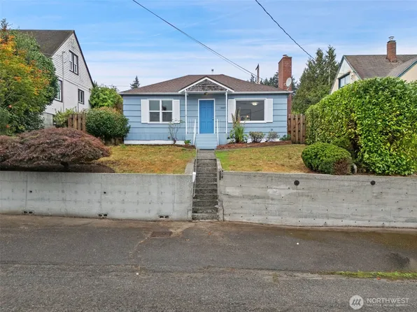 2447 N Wycoff Avenue, Bremerton, WA 98312