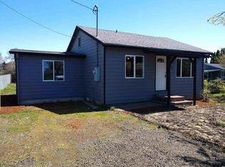 1801 Strawberry Ln, Lebanon, OR 97355