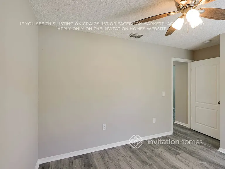 1056 Malletwood Dr — Photo 16