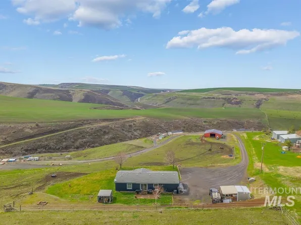 31831 Lonesome Hollow Ln, Lapwai, ID 83540