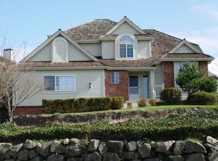 5201 Bay Pl NE, Tacoma, WA 98422