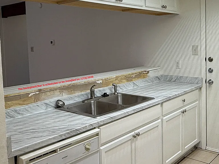 1408 Garnet Rd — Photo 7