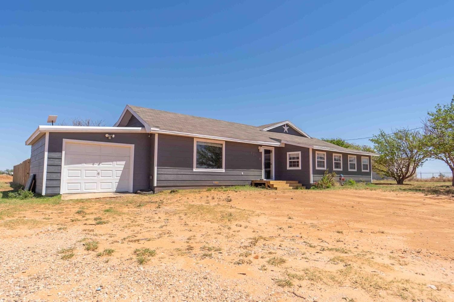 807 S State Highway 168 Rd, Smyer, TX 79367 Zillow