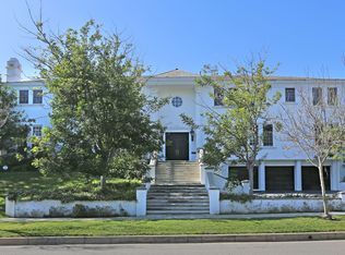 809 N Linden Dr, Beverly Hills, CA 90210
