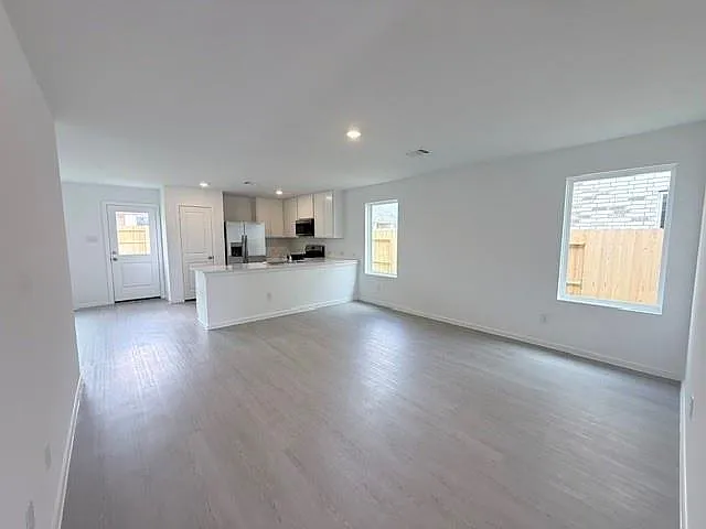 31520 Olivella Dr — Photo 3