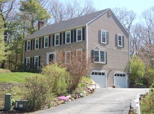 162 Hay Meadow Rd, North Andover, MA 01845