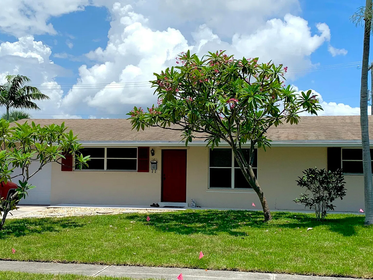 3 bed, 2.0 bath, 1592 sqft, $3,200 — Photo 2
