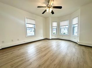 11 Carlton St #2, Peabody, MA 01960