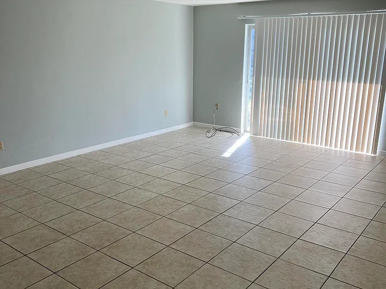 3945 Trinidad Ave — Photo 3