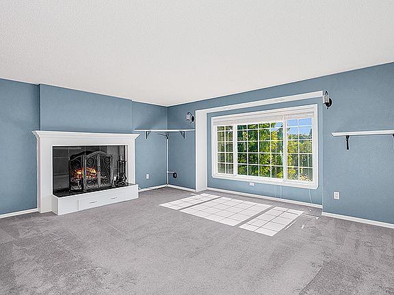 3rd image of 1502 106th Avenue Ct E