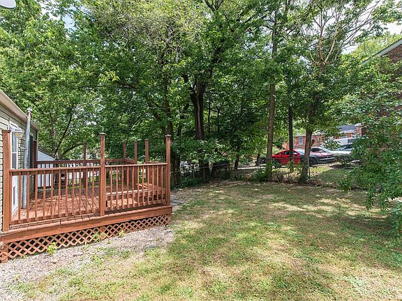 5th image of 110 Janwell Dr
