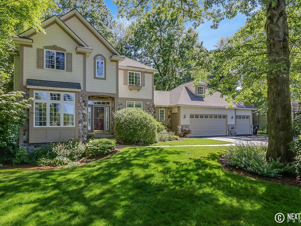 1st image of 14762 Creek Edge Dr