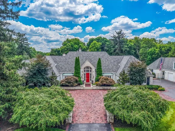 2777 McCoy Rd, Columbus, OH 43220