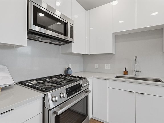 5th image of 45 Lewis St #501