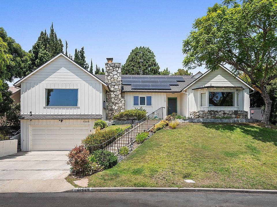 1st image of 11365 Thurston Pl