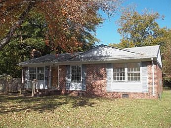 1st image of 102 Kirby St