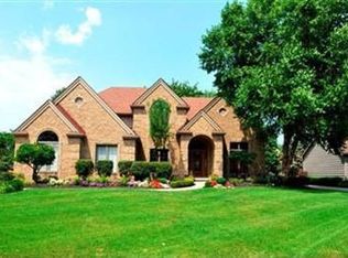 30948 Pinehurst Dr, Westlake, OH