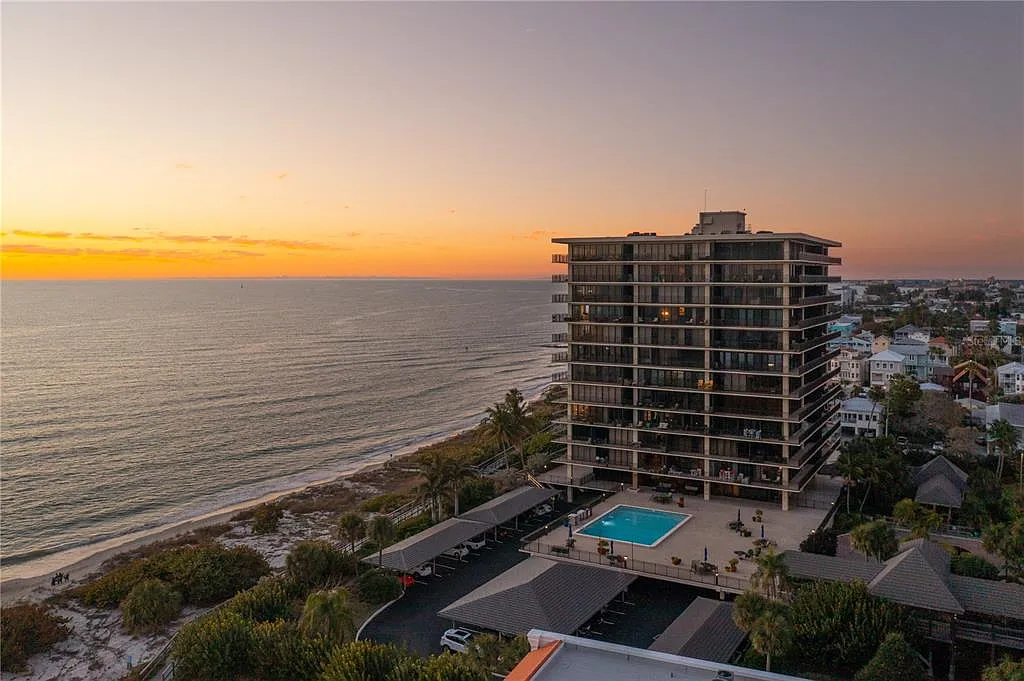 2 bed, 2.0 bath, 1510 sqft, $5,250 — Photo 3