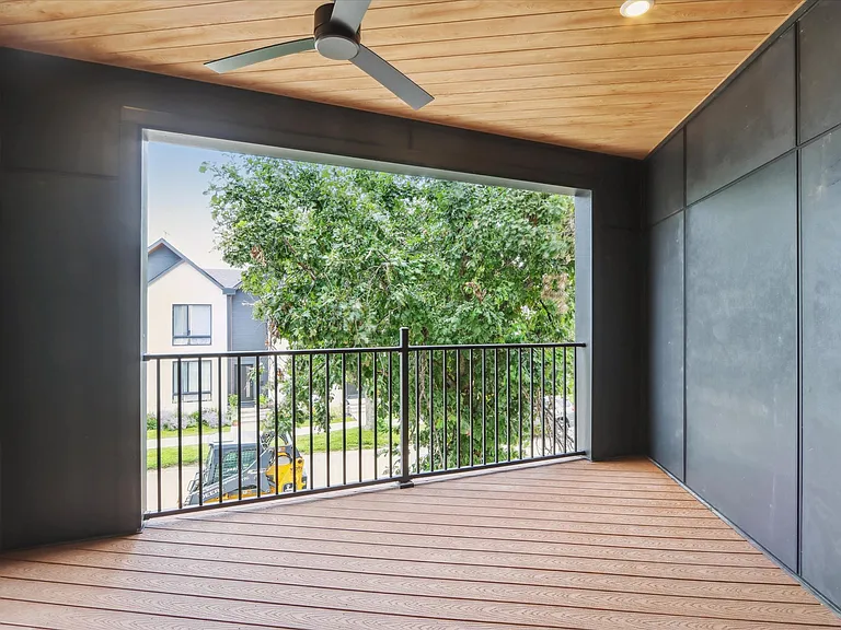 1608 D St SW — Photo 24