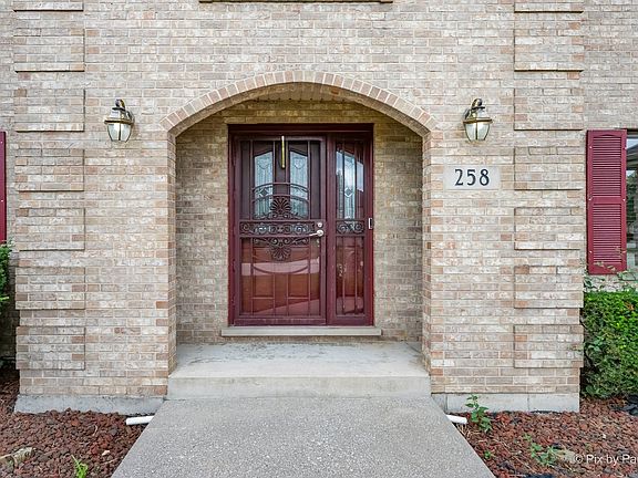 5th image of 458 Cove Dr