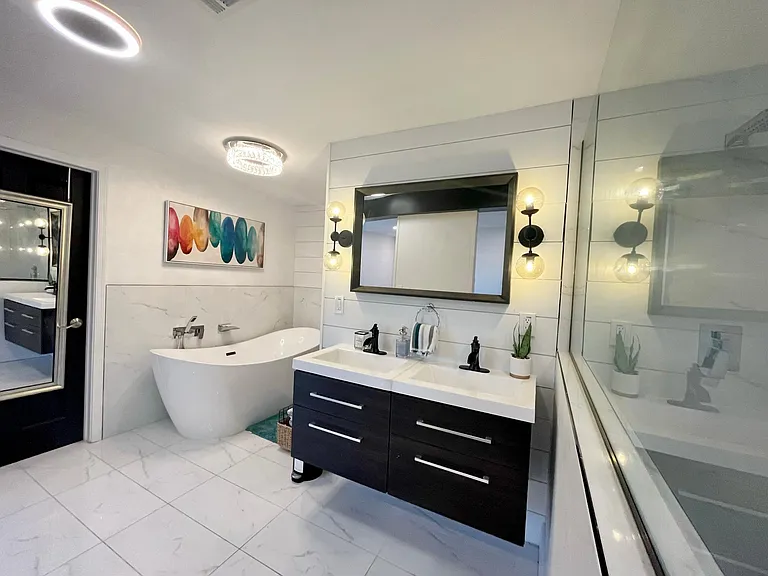 8602 E Highland Ave — Photo 10