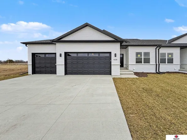 4608 S 1st St, Lincoln, NE 68512