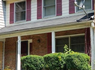 425 Patrick Henry Ct, Riverdale, GA 30274