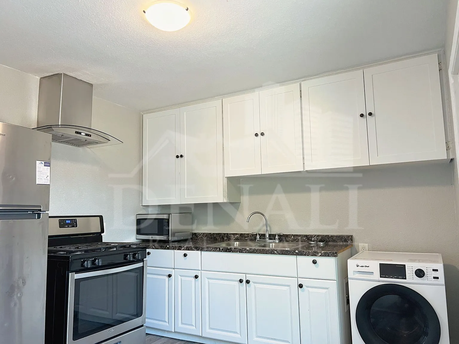 2 bed, 1.0 bath, 900 sqft, $1,195 — Photo 4