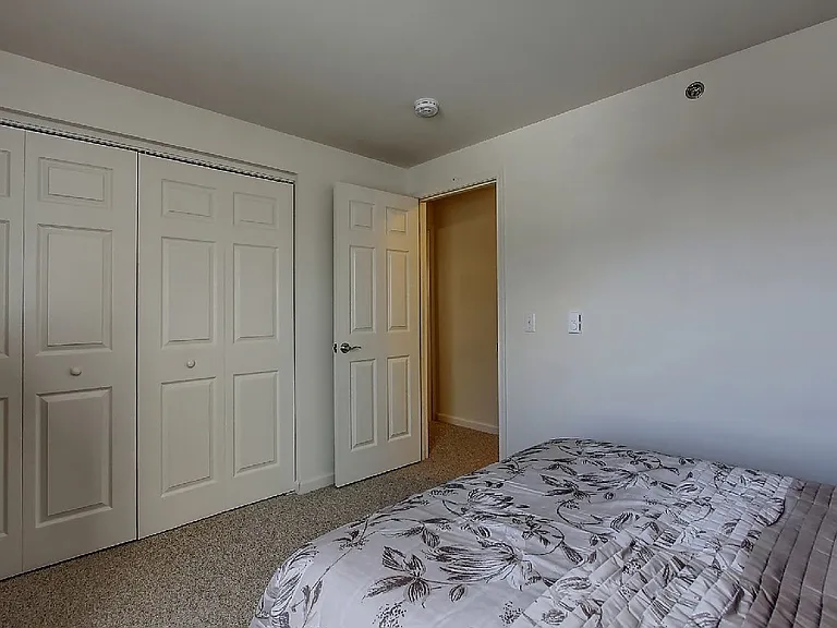 Apartments at Waterford — Photo 373