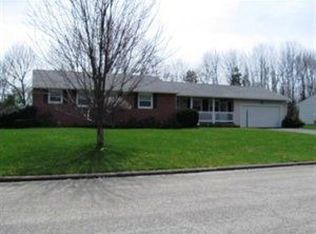 1043 Shady Ln, Ashland, OH 44805