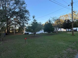 3984B McCutchin Dr, Jay, FL 32565