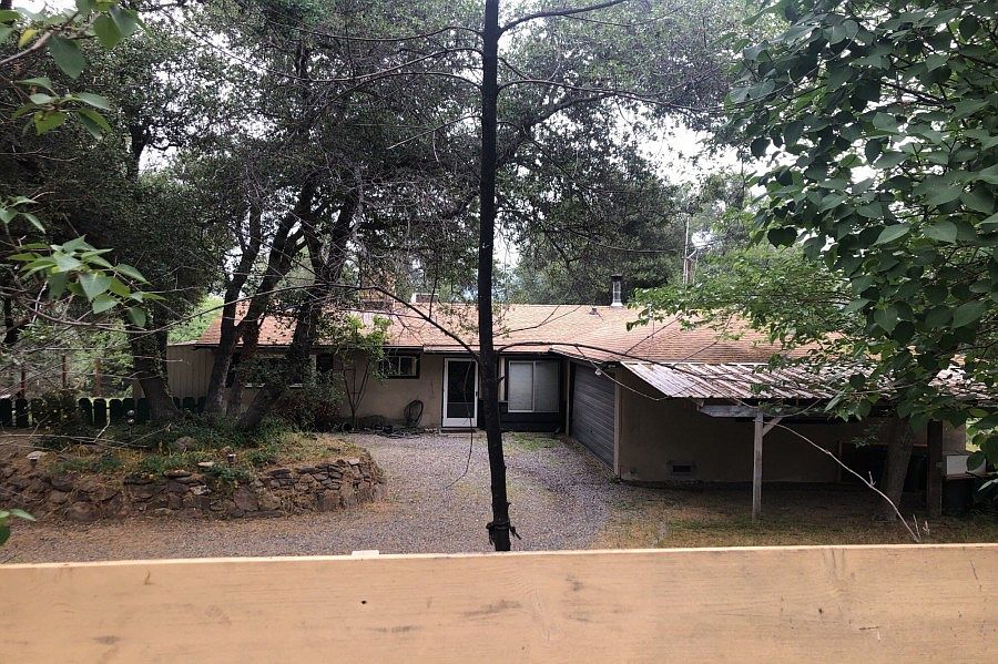 1st image of 34199 Jennifer Ln