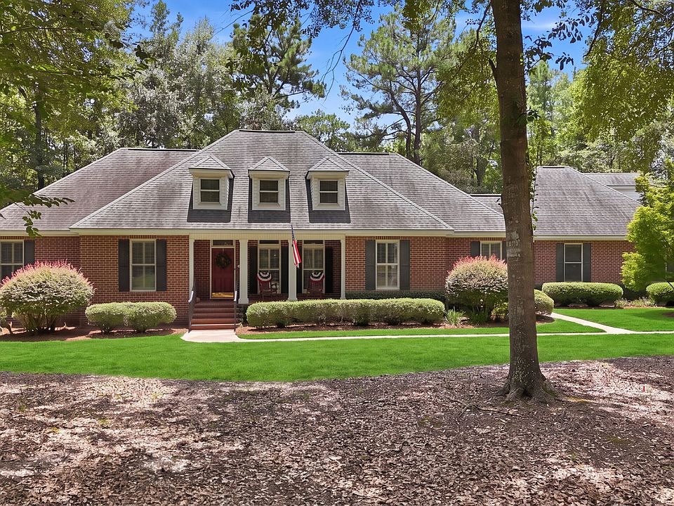 1st image of 399 Creekside Cv