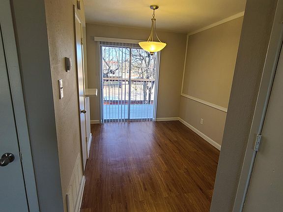 3rd image of 1302 E Broadway St #109