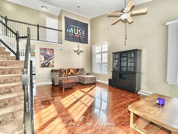 2nd image of 1131 Leo Singer Ln