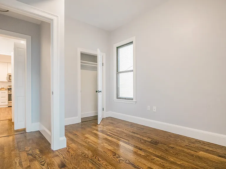 344 Saratoga St #3A — Photo 5