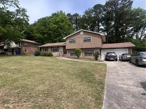 4240 Melanie Ln, Atlanta, GA 30349
