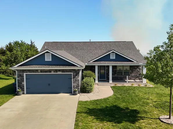 4518 Lamonte Dr, Manhattan, KS 66503