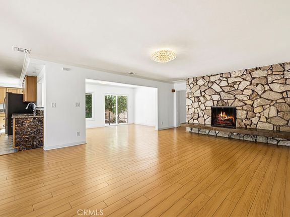 3rd image of 9601 Creemore Pl