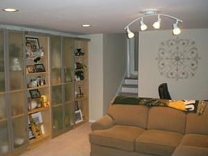 family room (2)