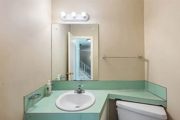 6704 Dubuque Ln — Photo 10