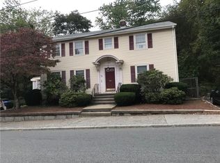 130 Ortoleva Dr, Providence, RI 02909