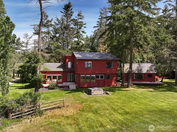 1261 Arnold Road, Oak Harbor, WA 98277