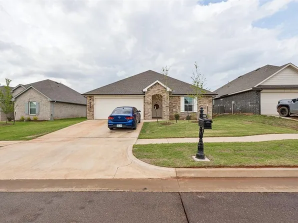 9049 NW 149th St, Yukon, OK 73099