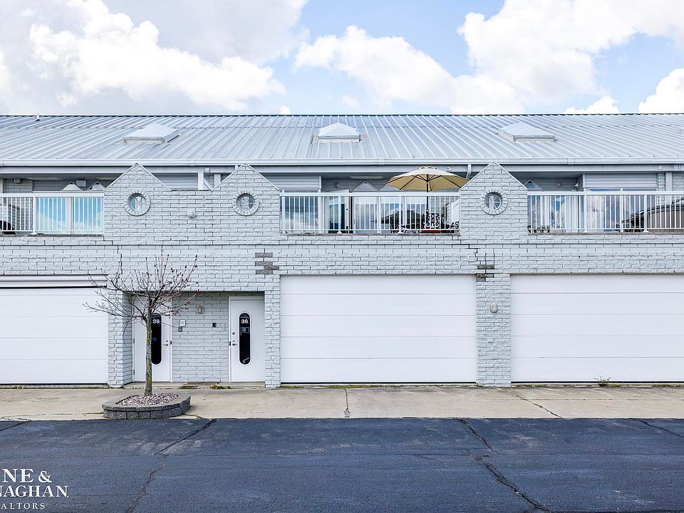 36 Evergreen Dr, Harrison Township, MI 48045 MLS 50107834 Zillow